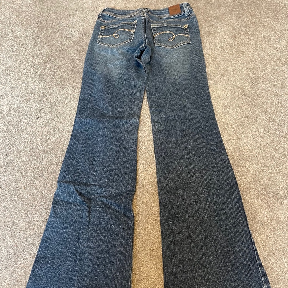 Jeans - Picture 2 of 3